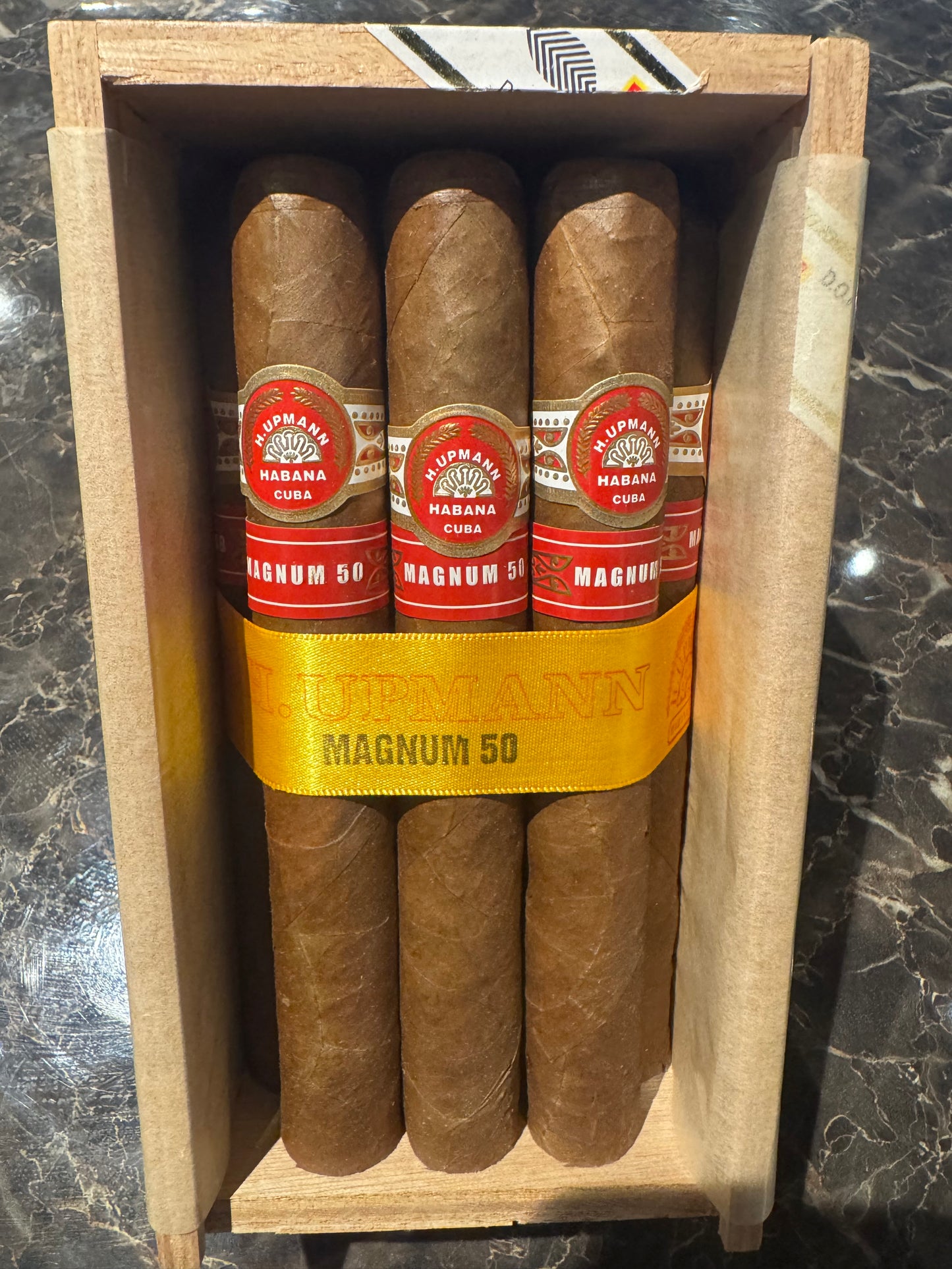 H.UPMANN MAGNUM 50［アップマン　マグナム50］