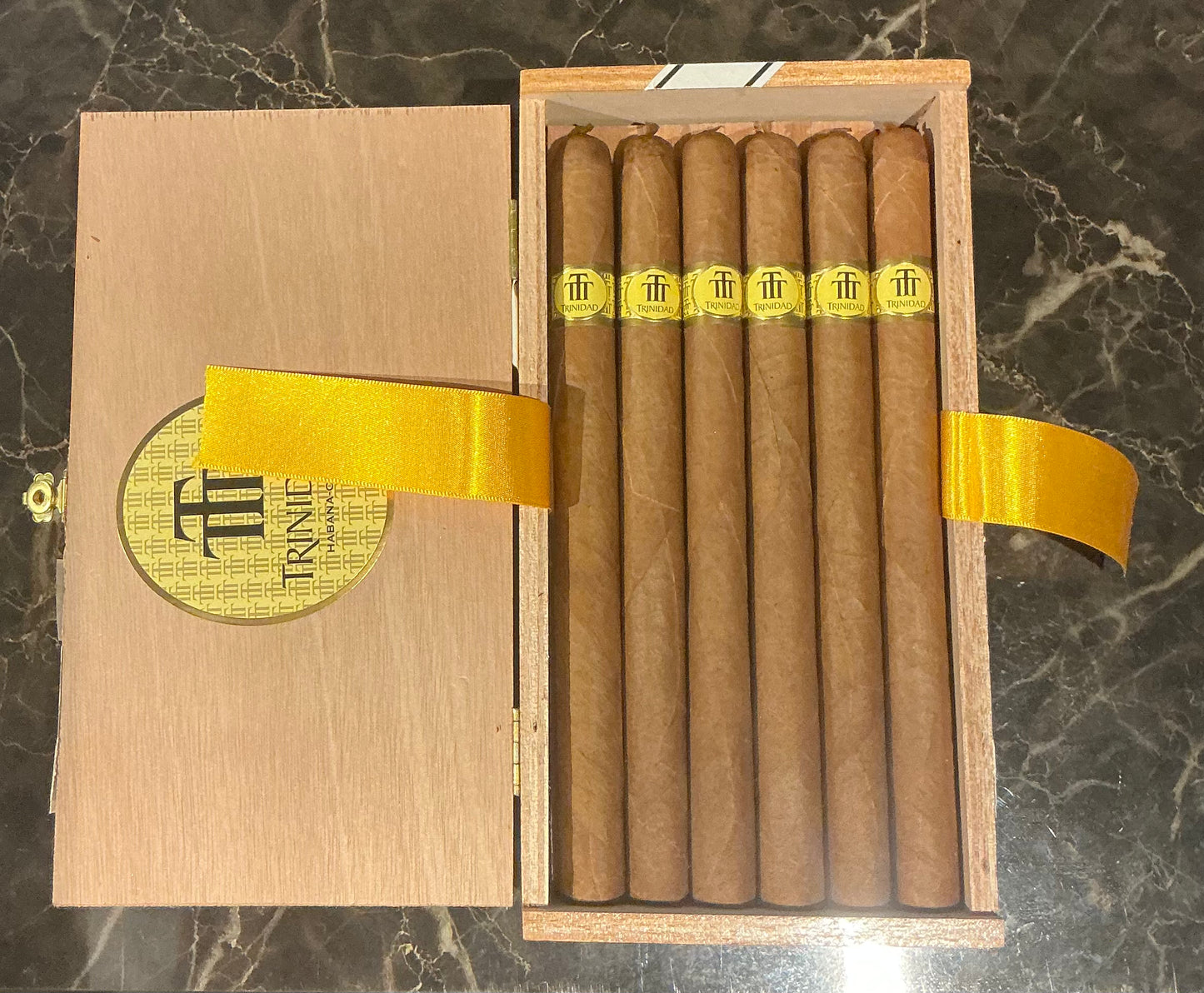 TRINIDAD FUNDADORES【トリニダード　フンダドレス】