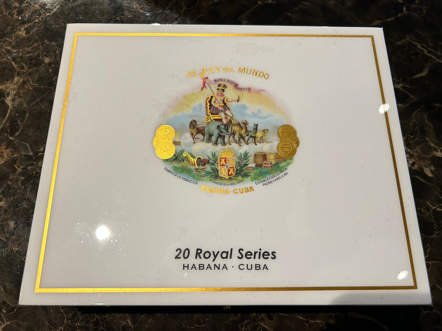 REY DEL MUNDO ROYAL SERIES［レイデルムンド　ロイヤル　セリーLCDH］