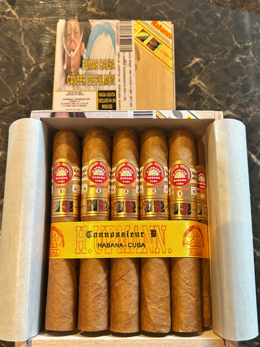 H.UPMANN CONNOSSIEUR B［アップマン　コノスールB］