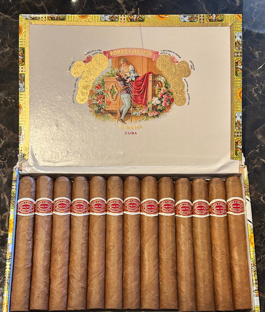 ROMEO Y JULIETA MILLE FLEURS［ロメオ　y  ジュリエッタ　ミルフレイユ］