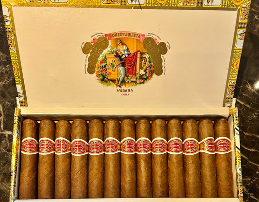 ROMEO Y JULIETA PETIT ROYALES［ロメオ　y  ジュリエッタ　ペティロイヤレス］