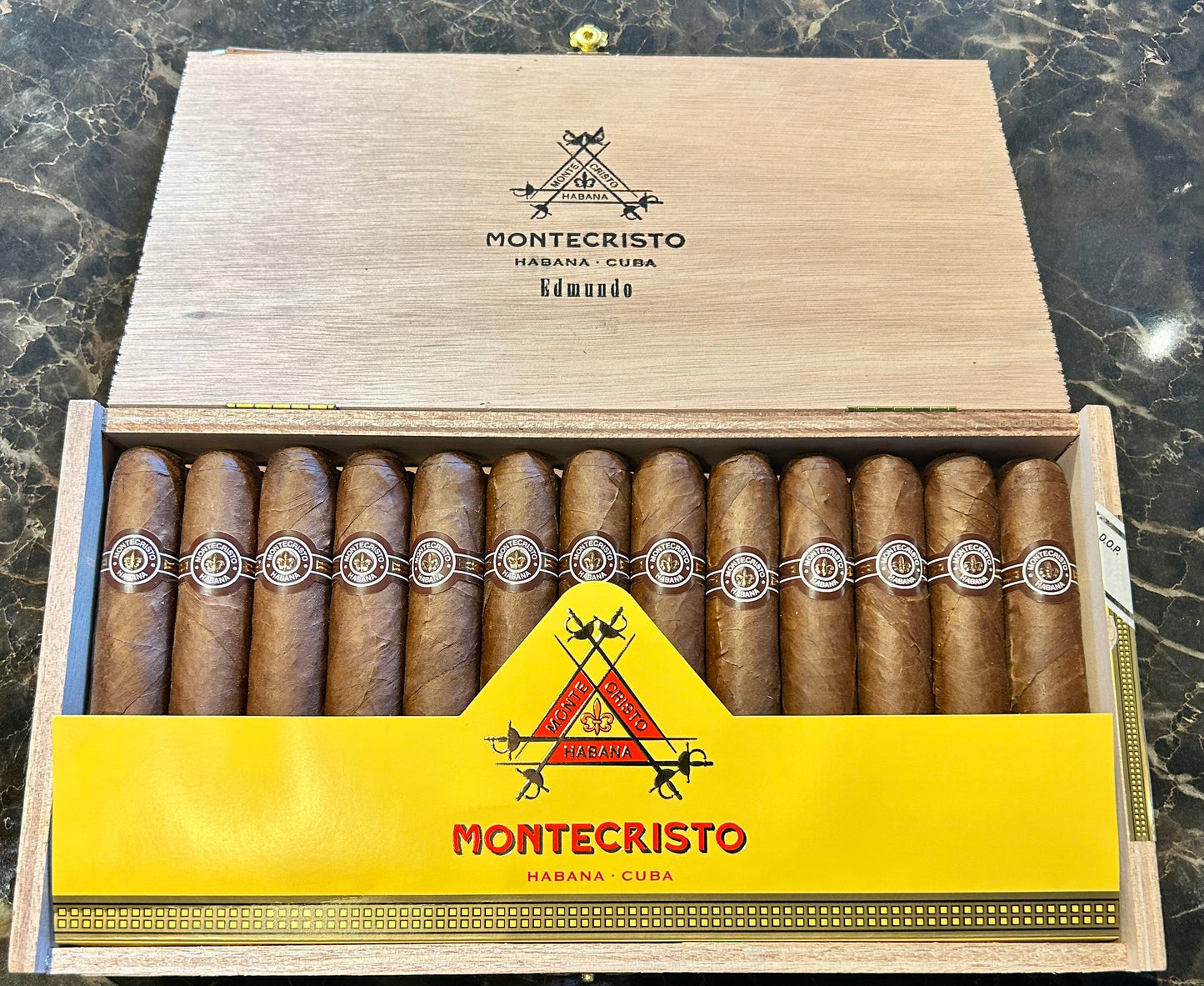 MONTECRISTO EDMUNDO［モンテクリスト　エドゥモンド］