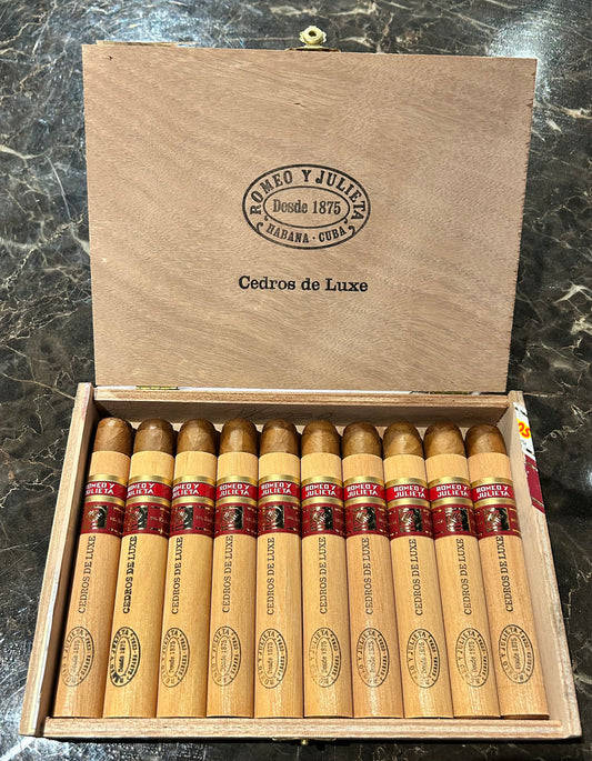 ROMEO Y JULIETA CEDROS DE LUXE LCDH［ロメオ　y  ジュリエッタ　セドロス　デラックス　LCDH］